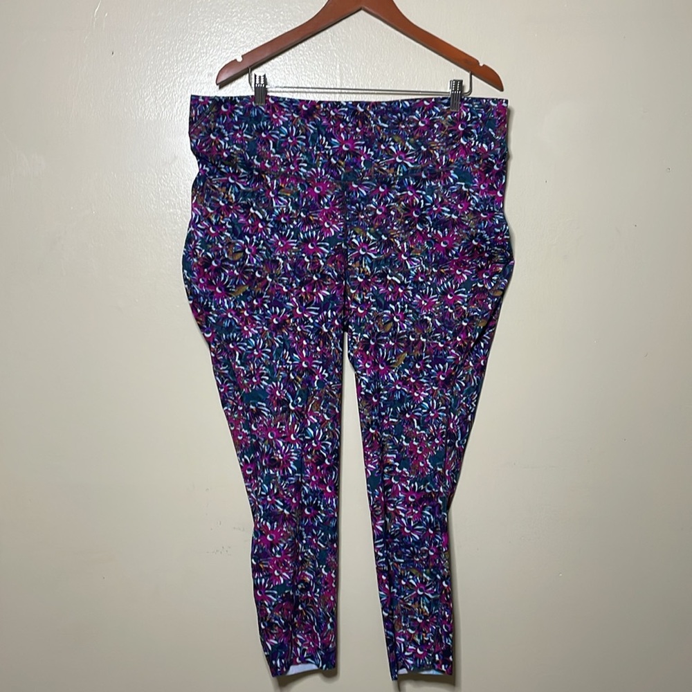 Lululemon Base Pace HR Run Tights 25" Size 20 Floral Electric Multi - Picture 6 of 8
